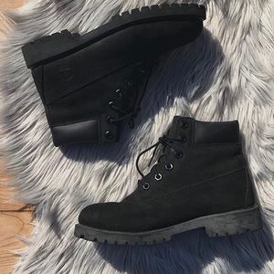 Black Timberlands